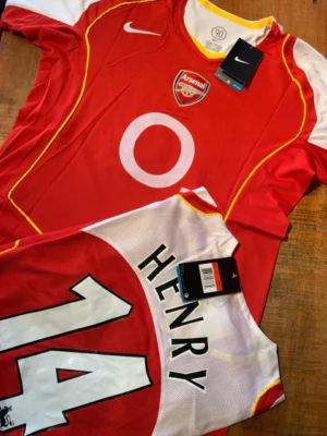 Camisa Arsenal Retro Henry - 14